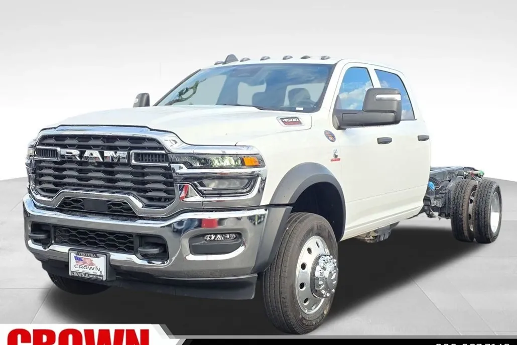 2026 Ram 4500 Tradesman photo 1