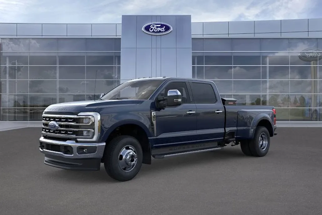 2025 Ford F-350 photo 1