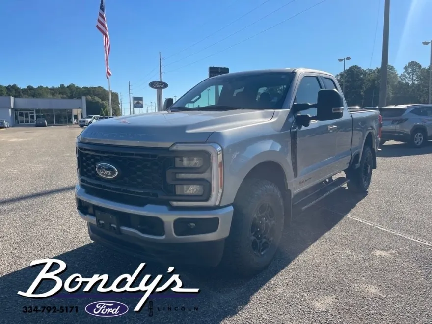 2023 Ford F-250 XLT photo 1