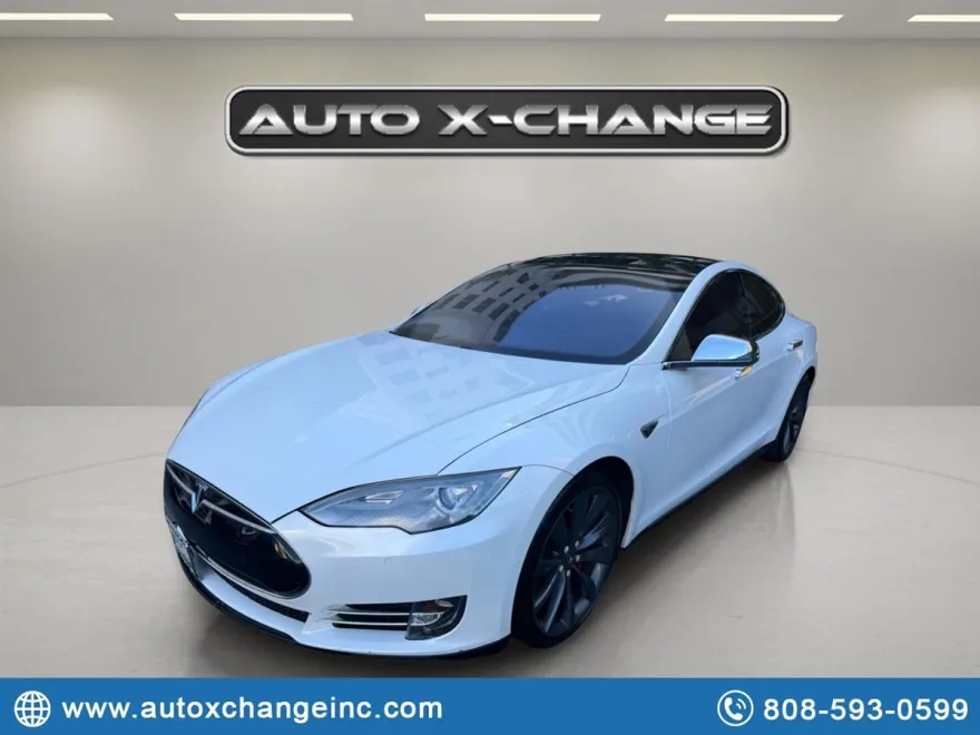 2015 Tesla Model S AWD P90D photo 1