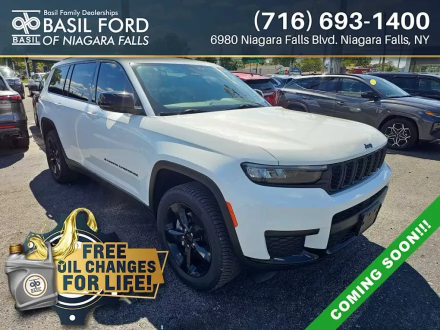 2022 Jeep Grand Cherokee Altitude photo 1