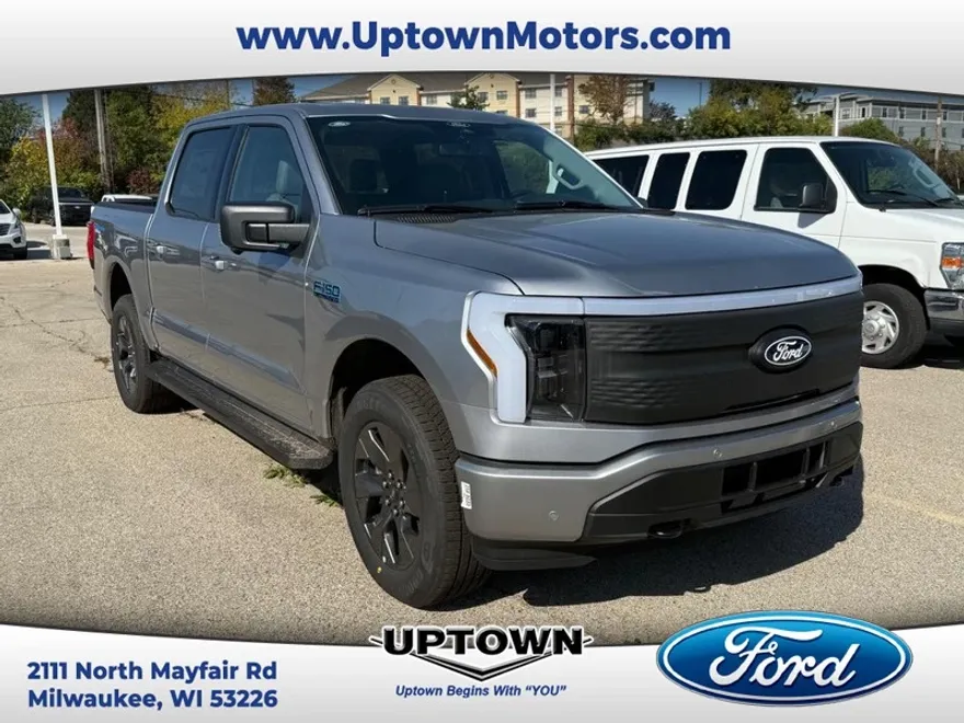 2025 Ford F-150 Lightning photo 1