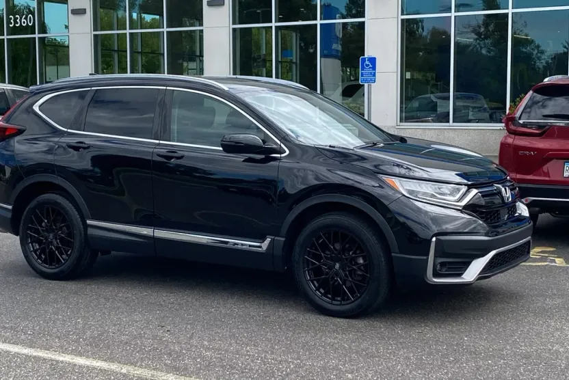 2022 Honda CR-V Touring photo 1