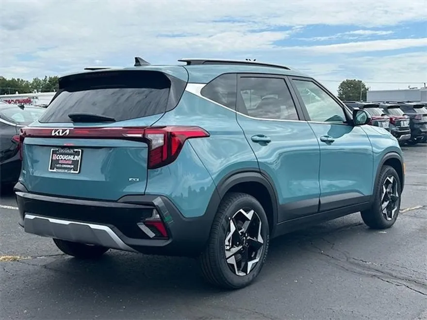 2026 Kia Seltos EX photo 1