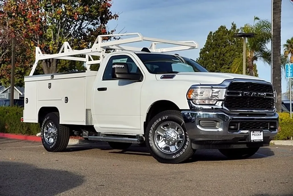 2024 Ram 2500 Tradesman photo 1