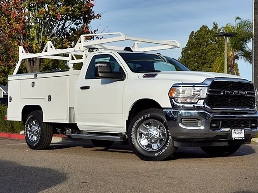 2024 Ram 2500 Tradesman photo 1