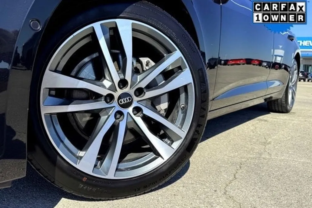 2023 Audi A6 Premium TFSI photo 1