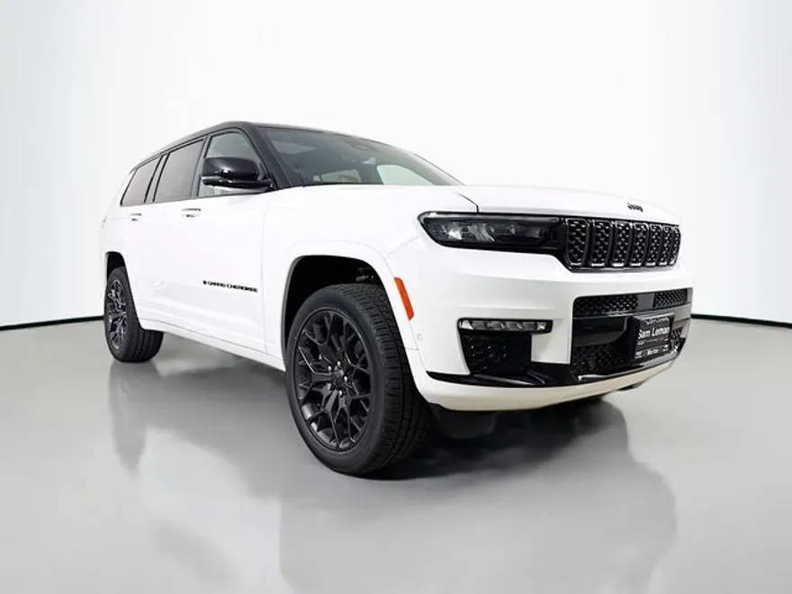 2025 Jeep Grand Cherokee L Summit photo 1