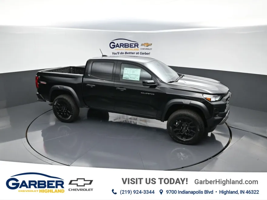 2026 Chevrolet Colorado Trail Boss photo 1