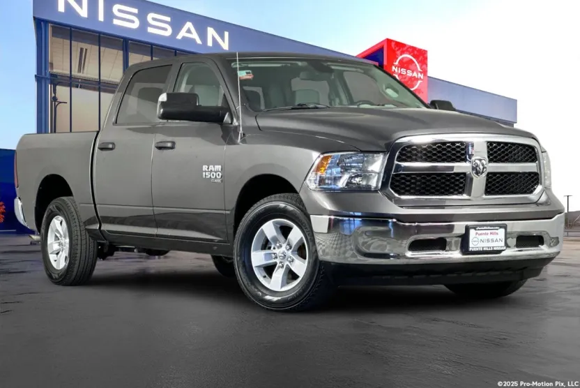 2023 Ram 1500 Classic SLT photo 1