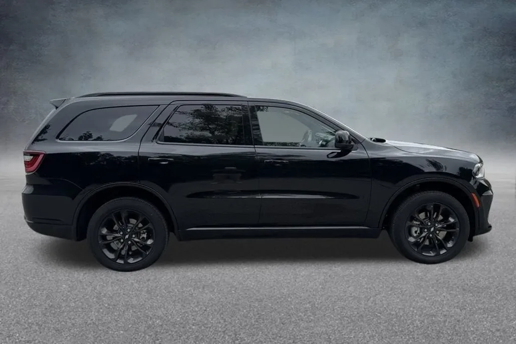 2025 Dodge Durango GT photo 1