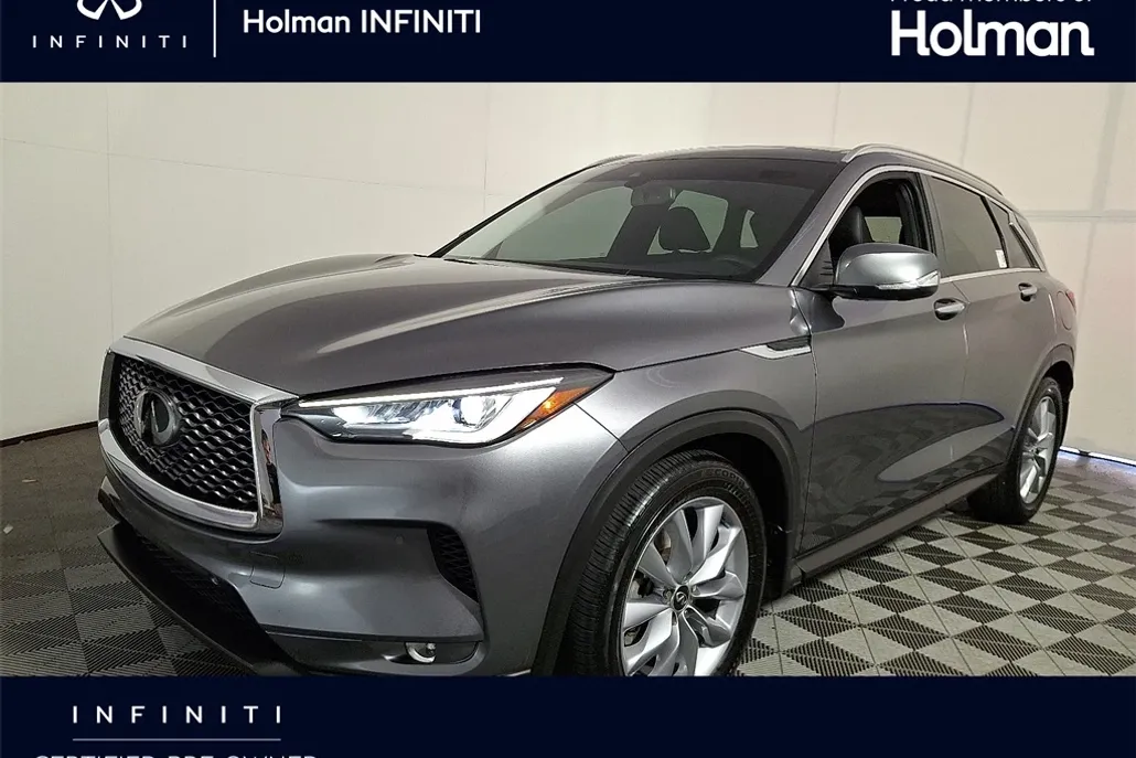 2022 Infiniti QX50 Essential photo 1