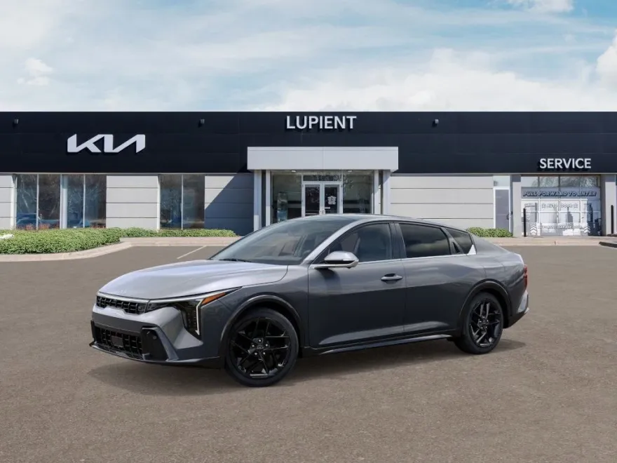 2025 Kia K4 GT-Line Turbo photo 1