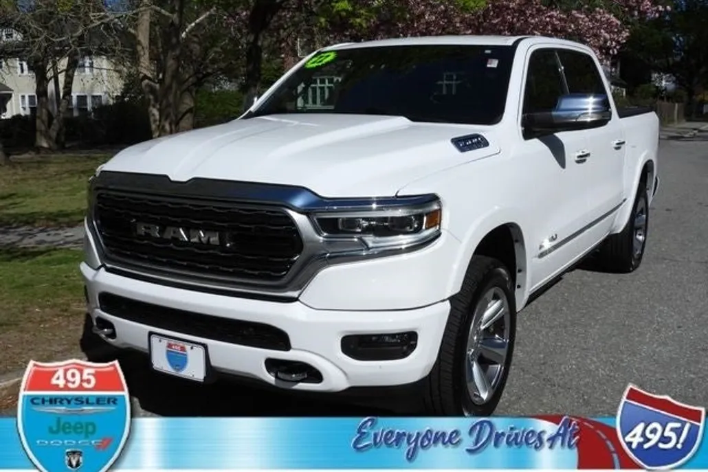 2022 Ram 1500 Limited photo 1