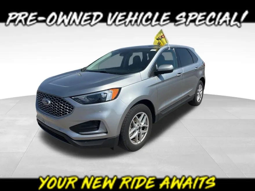 2024 Ford Edge SEL photo 1