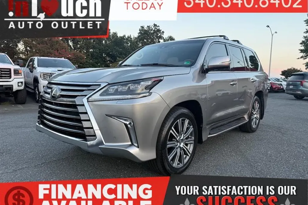 2017 Lexus LX 570 Luxury photo 1