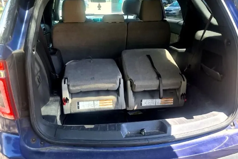 2013 Ford Explorer Base photo 1