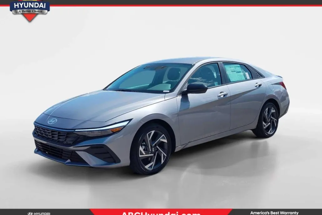 2025 Hyundai Elantra Hybrid SEL Sport photo 1