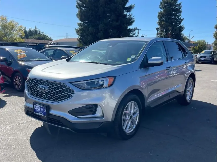 2024 Ford Edge SEL Sport photo 1