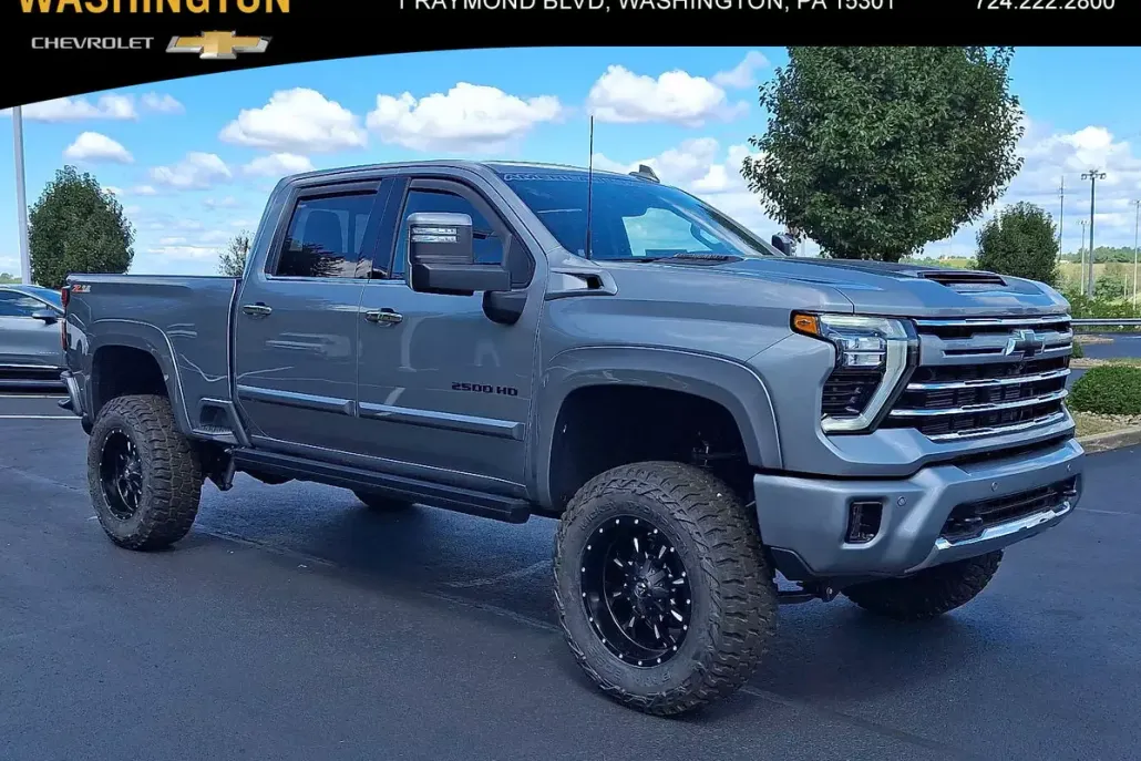 2025 Chevrolet Silverado 2500HD LTZ photo 1