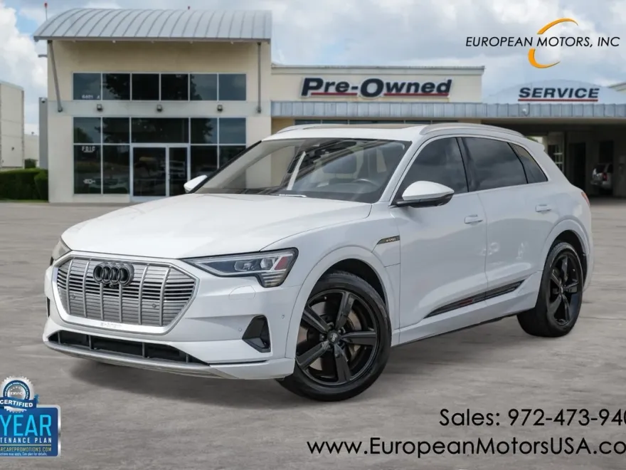 2019 Audi e-tron Premium Plus photo 1