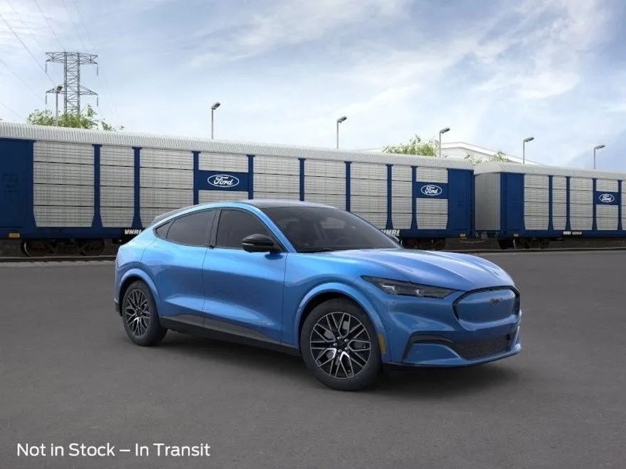 2025 Ford Mustang Mach-E Premium photo 1