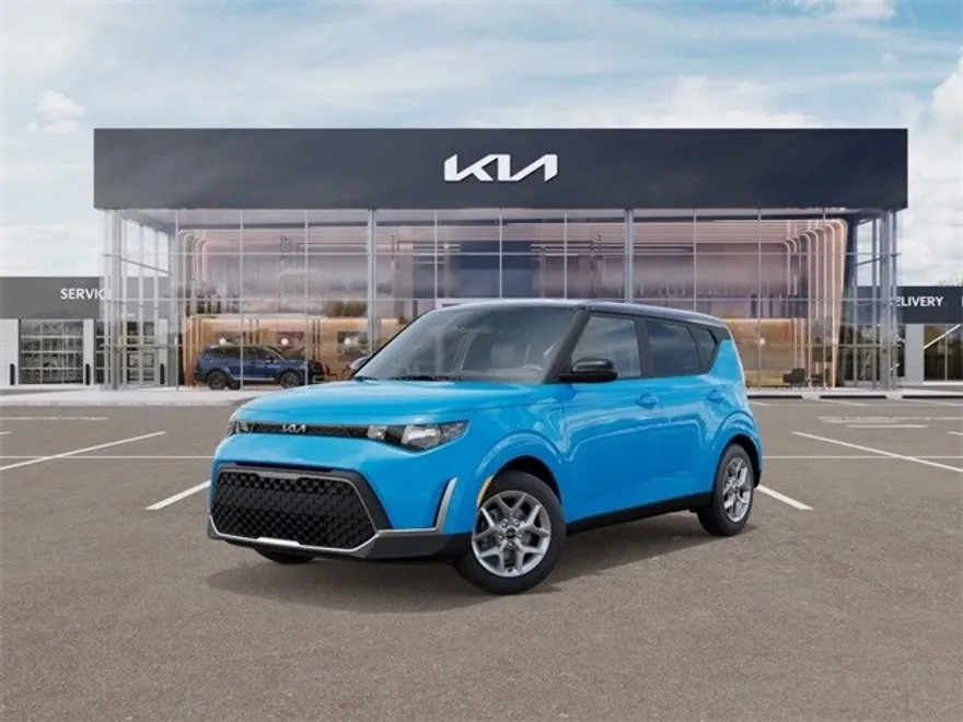2025 Kia Soul S photo 1