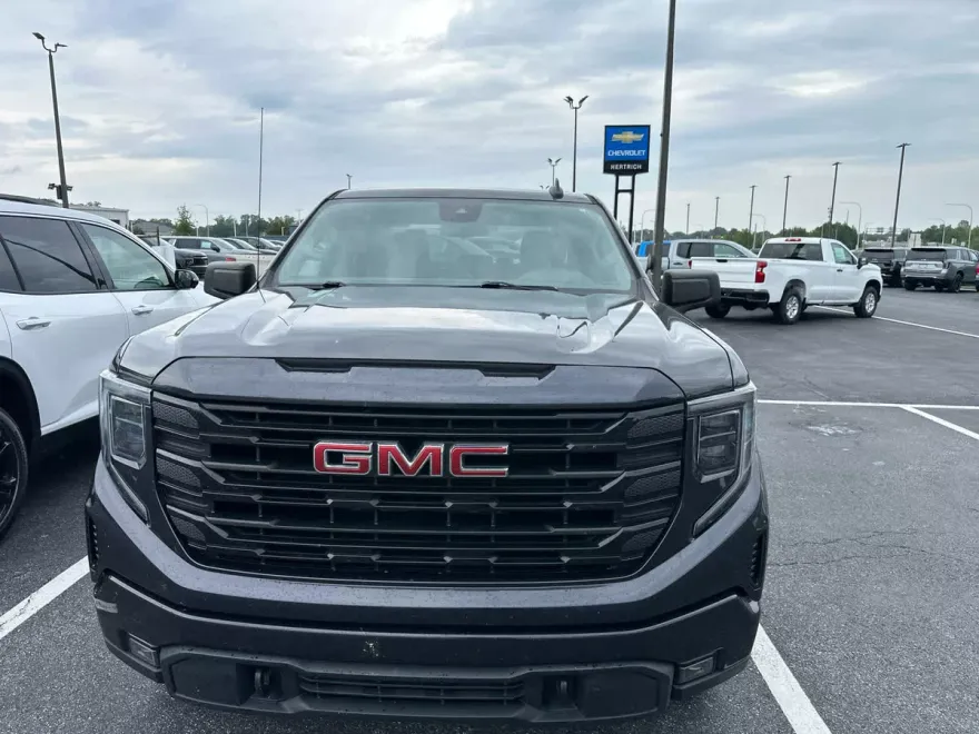2022 Gmc Sierra 1500 Elevation photo 1