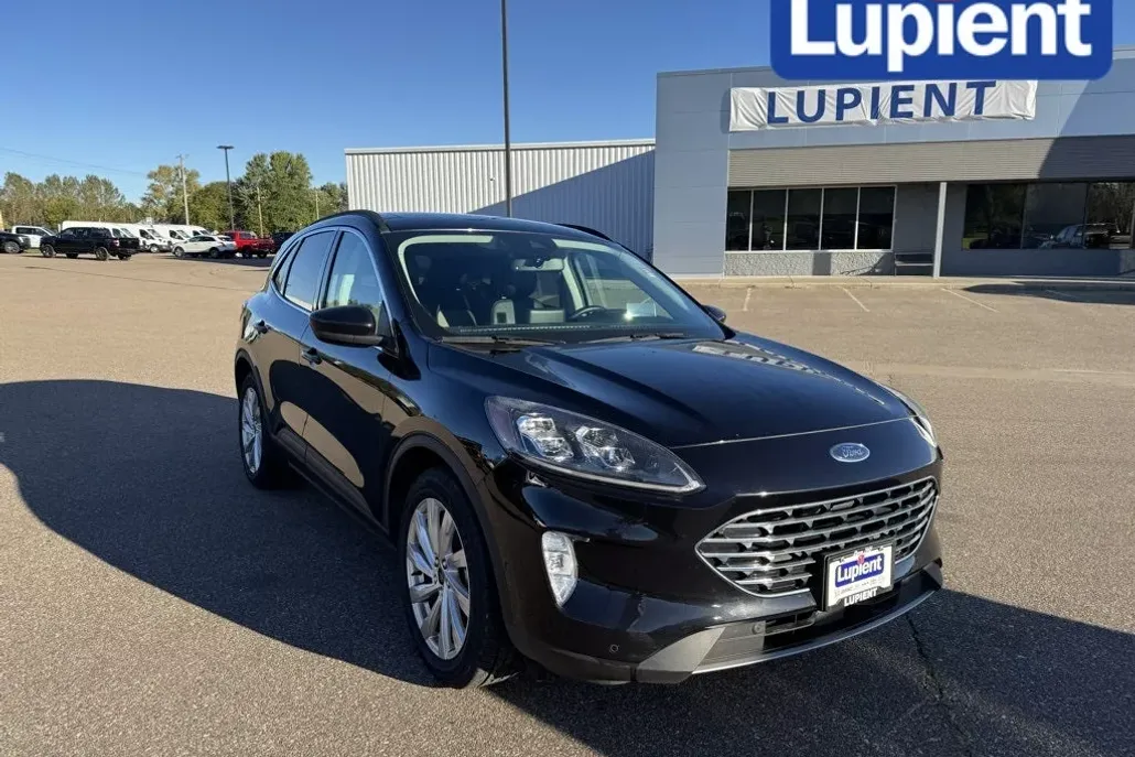 2021 Ford Escape Hybrid Titanium photo 1