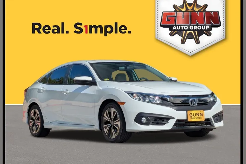 2018 Honda Civic EX photo 1