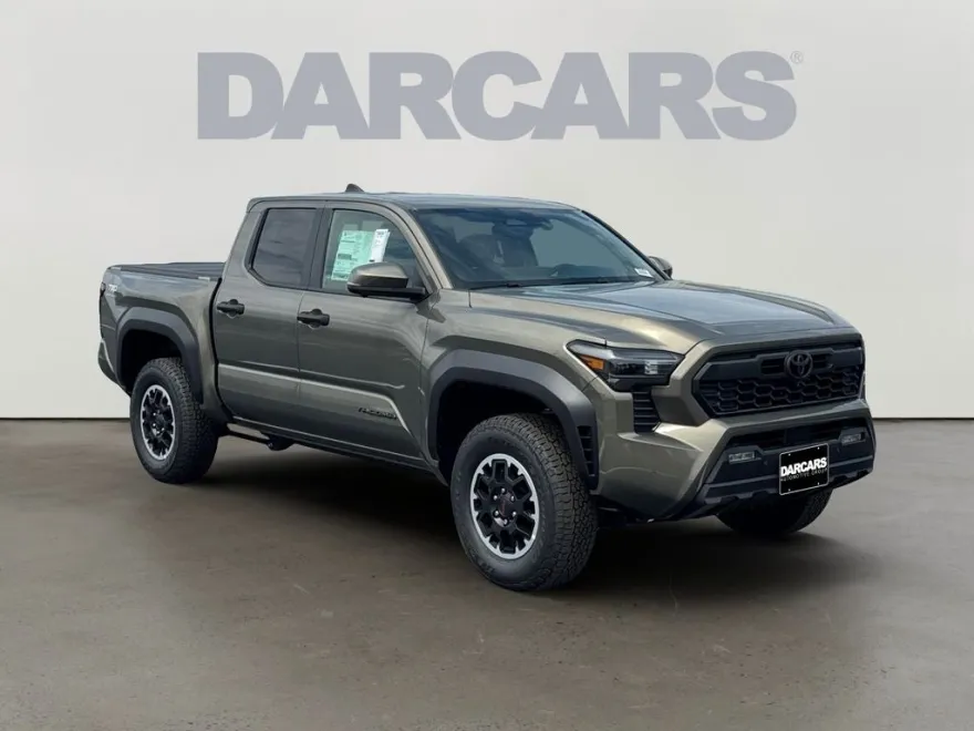 2025 Toyota Tacoma TRD Off-Road photo 1