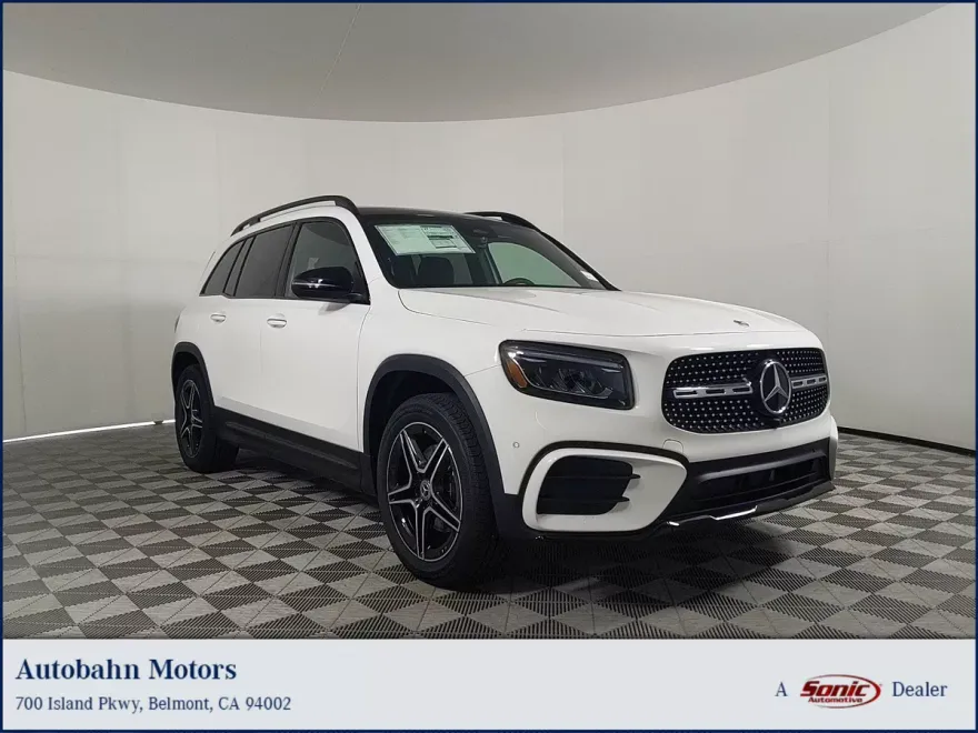 2024 Mercedes Benz GLB 250 4MATIC photo 1