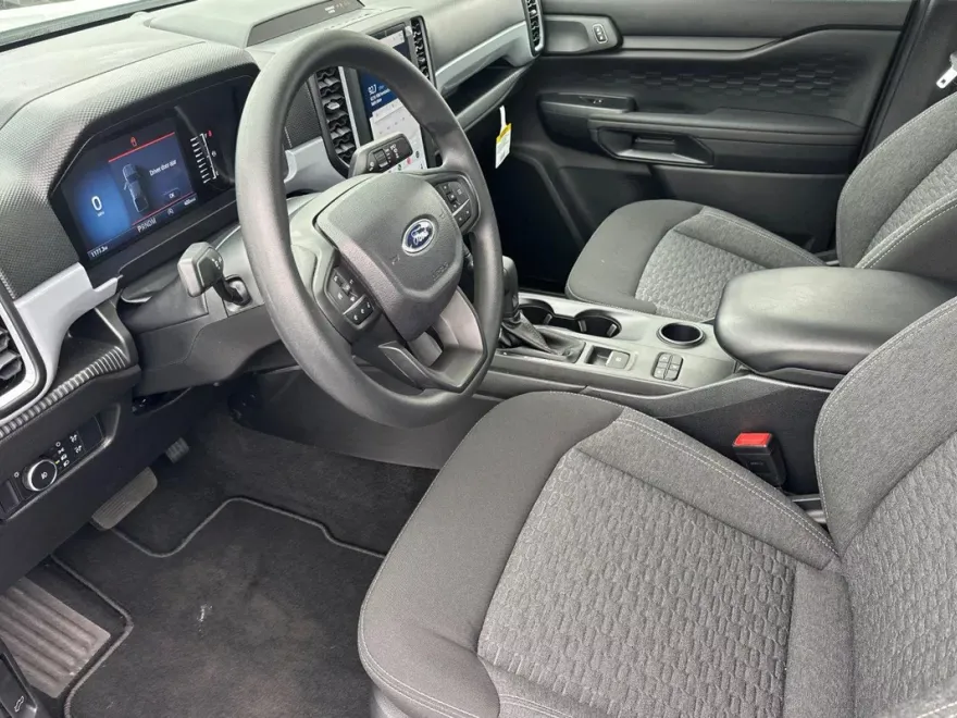 2024 Ford Ranger XL photo 2