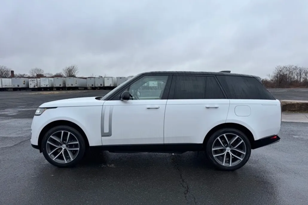 2025 Land Rover Range Rover Autobiography photo 1