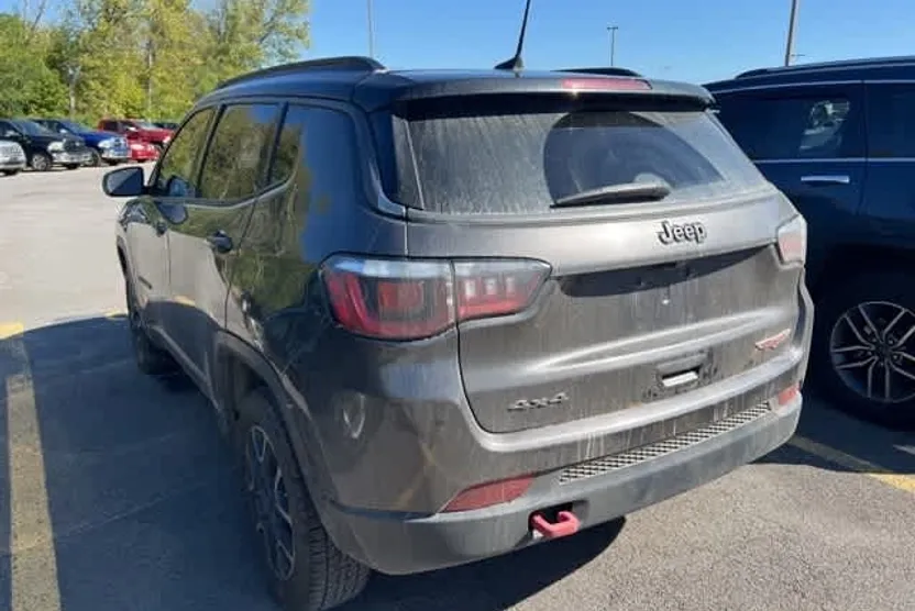 2019 Jeep Compass Trailhawk photo 1