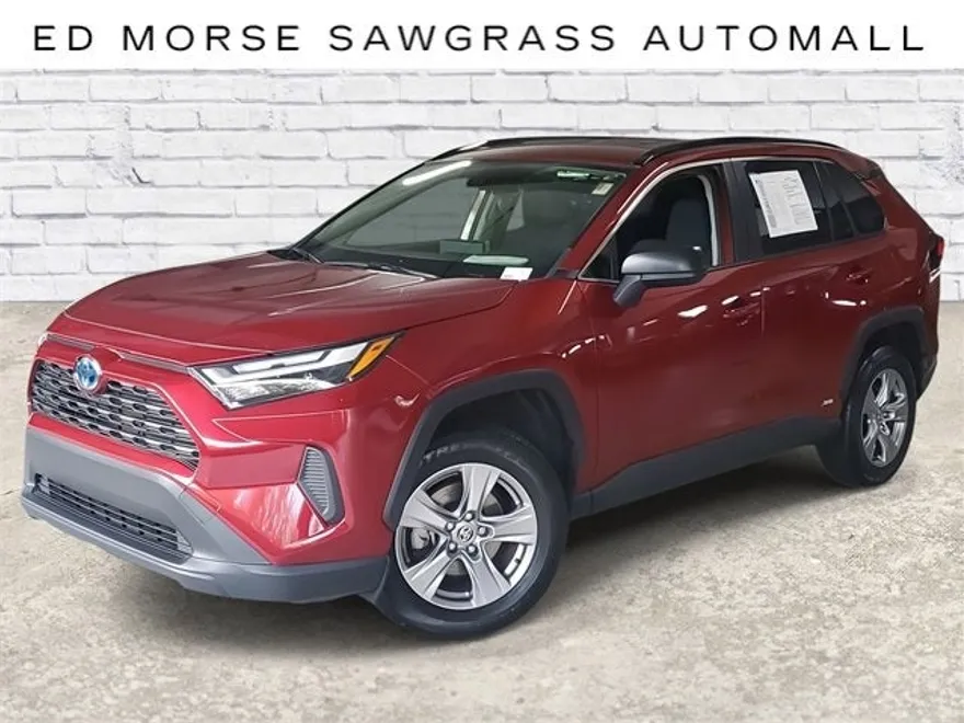 2023 Toyota RAV4 Hybrid LE photo 1