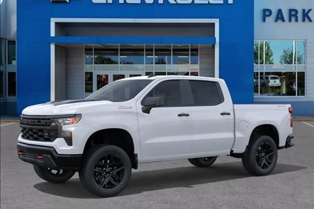 2026 Chevrolet Silverado 1500 Custom Trail Boss photo 1