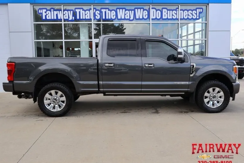 2019 Ford F-250 Platinum photo 1