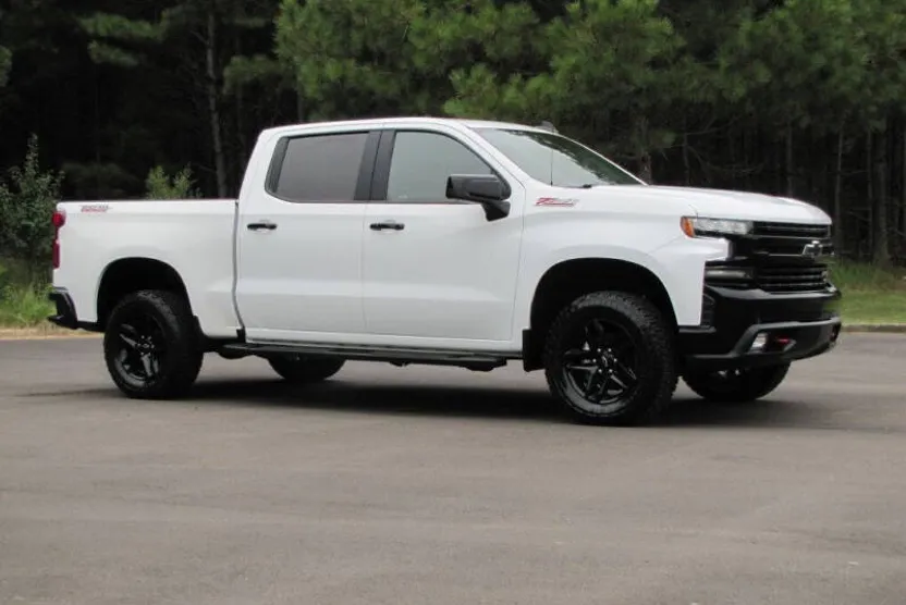 2021 Chevrolet Silverado 1500 LT Trail Boss photo 1