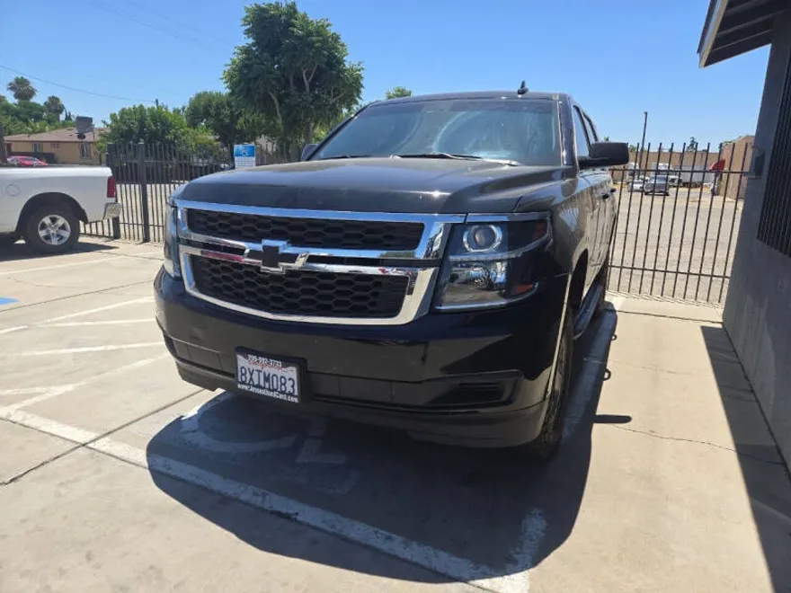 2020 Chevrolet Tahoe LT photo 1