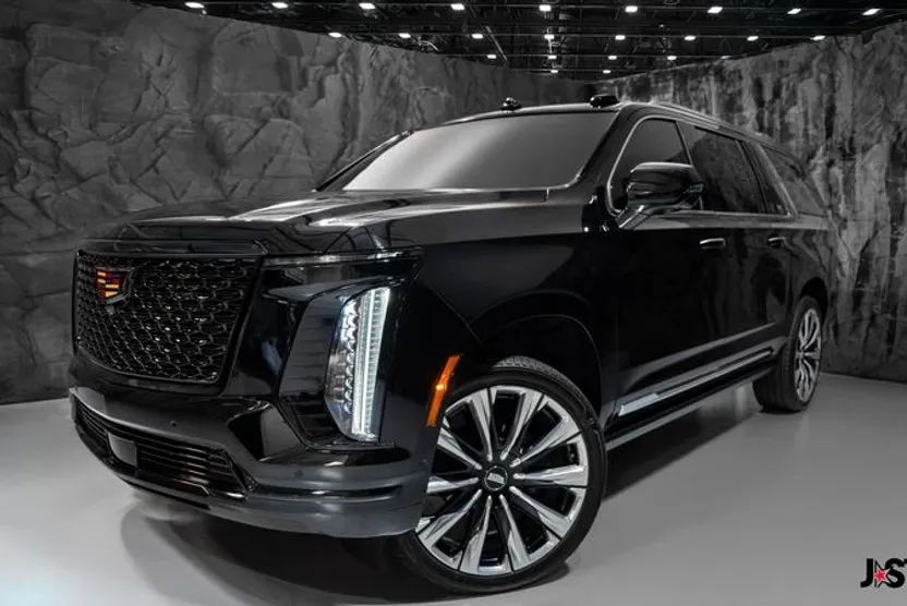 2025 Cadillac Escalade ESV Premium photo 1