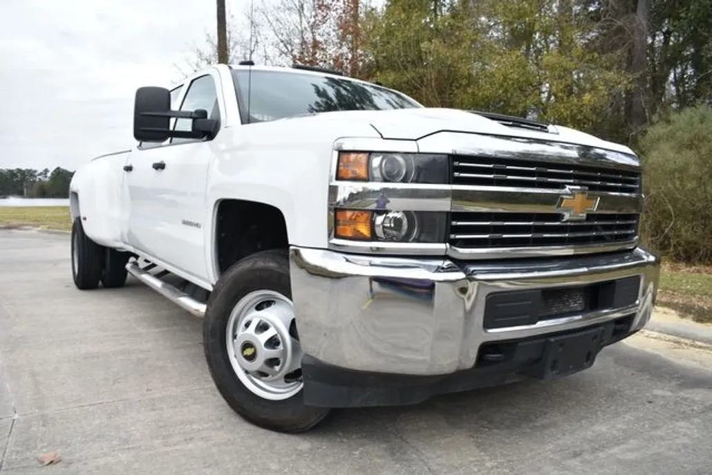 2018 Chevrolet Silverado 3500HD Work Truck photo 1