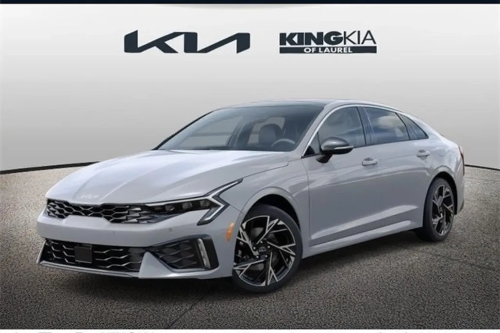2025 Kia K5 GT-Line photo 1