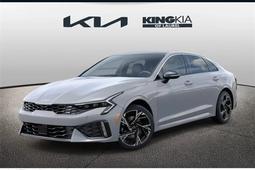 2025 Kia K5 GT-Line photo 1