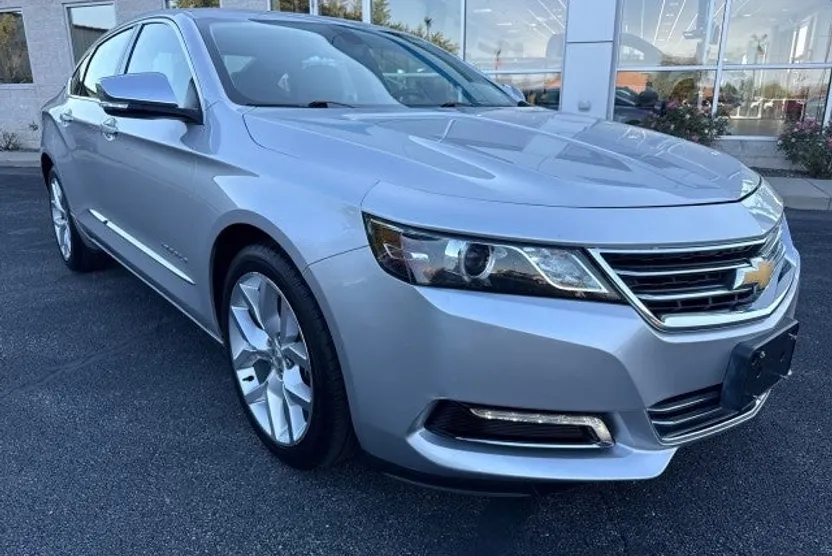 2018 Chevrolet Impala Premier photo 1