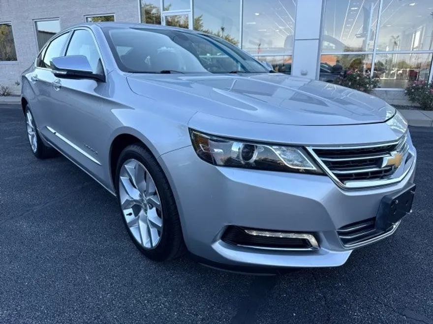 2018 Chevrolet Impala Premier photo 1