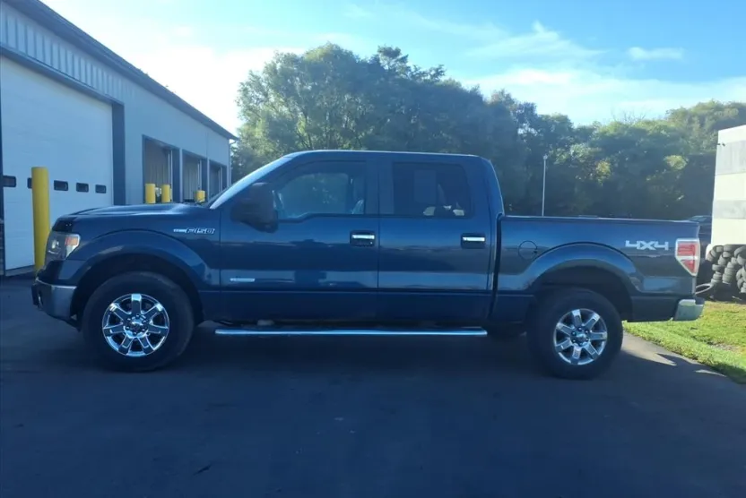 2014 Ford F-150 XLT photo 1