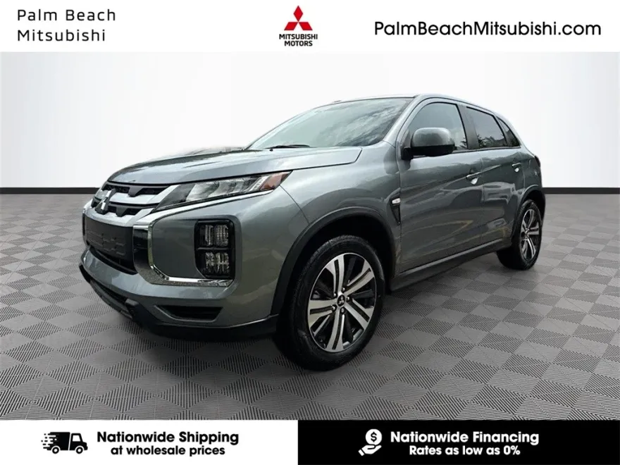 2025 Mitsubishi Outlander Sport ES photo 1