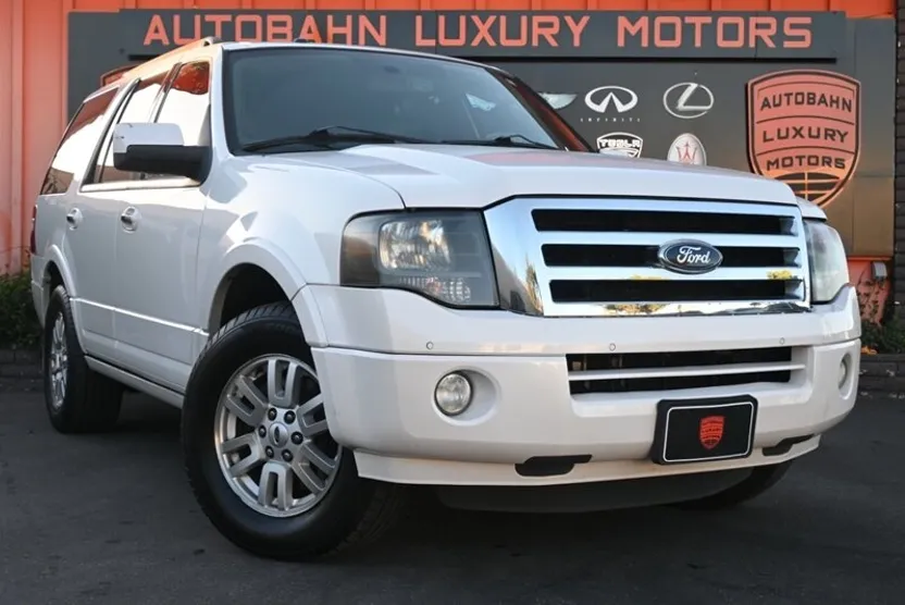 2013 Ford Expedition Limited photo 1