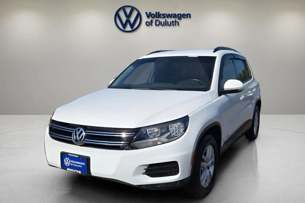 2017 Volkswagen Tiguan S photo 1
